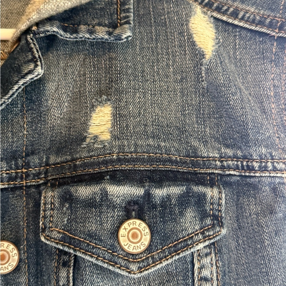 Express Denim Jacket with Gray Accents‎ - Picture 4 of 5
